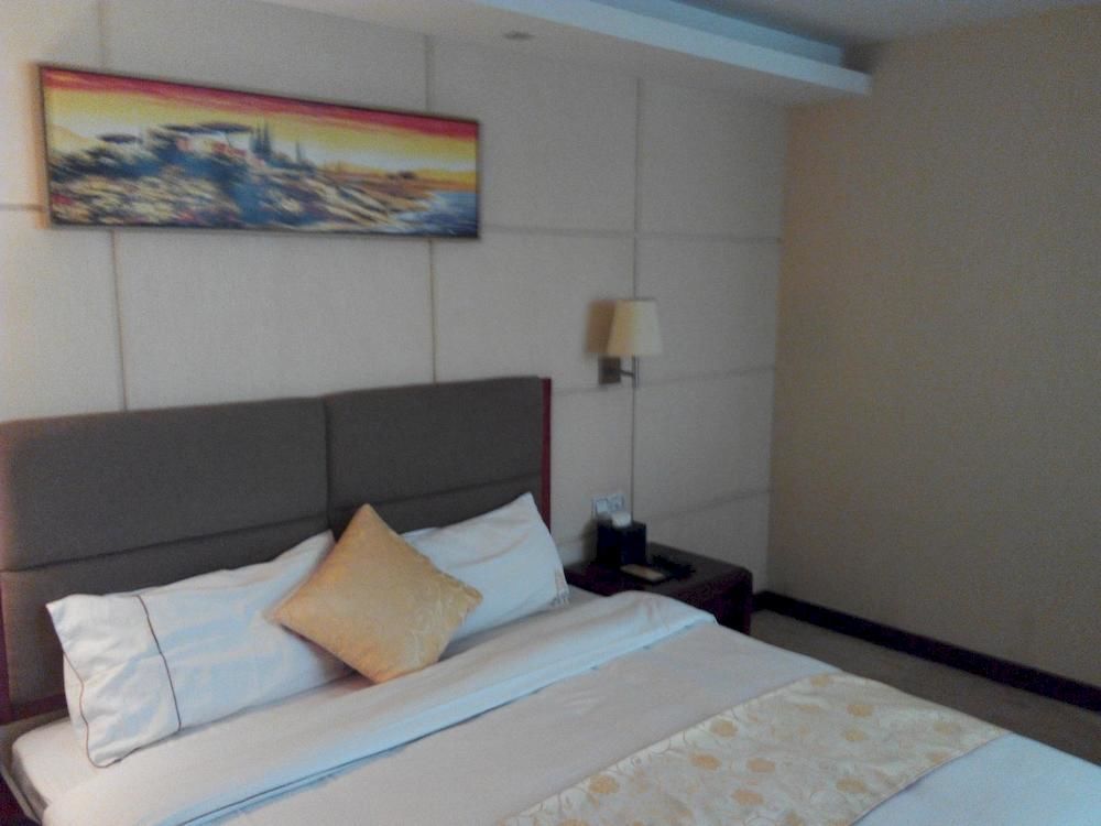 Huizhou Jinhuayue International Hotel Exterior foto