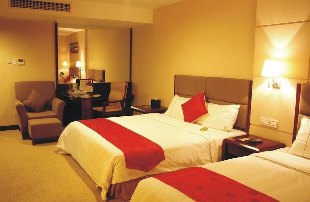 Huizhou Jinhuayue International Hotel Habitación foto